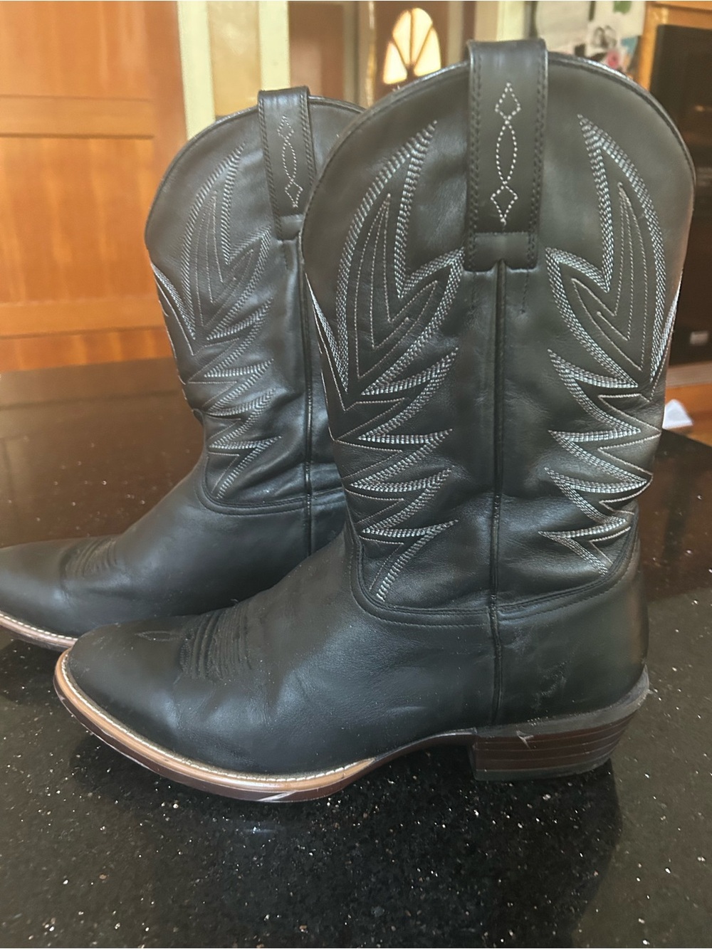 Men's Cody James Black Western Cowboy Boots - Classic Stitch Detail